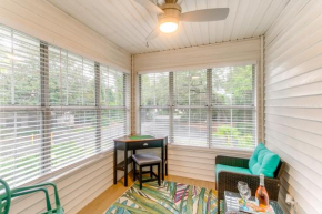 Upscale St Simons Condo Sunroom and Steps to Pool!